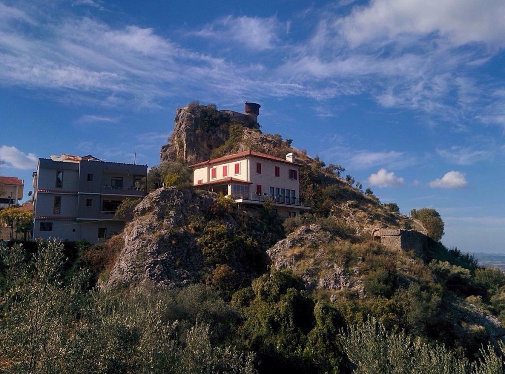 Petrela Castle